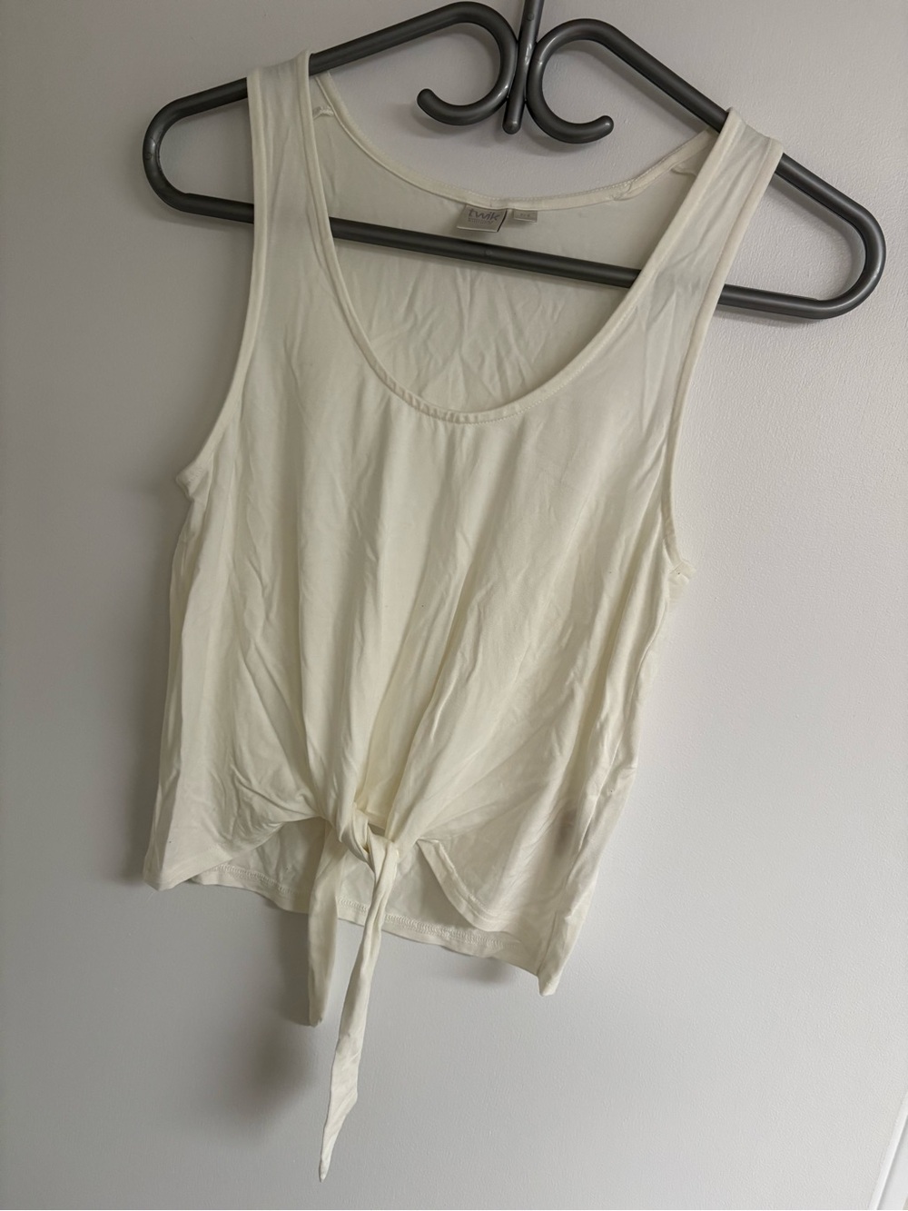 Women’s Cream Tie-Front Tank Top
